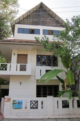Oyo Home 63551 Pleasant Stay Near Fort Kochi Beach Екстер'єр фото