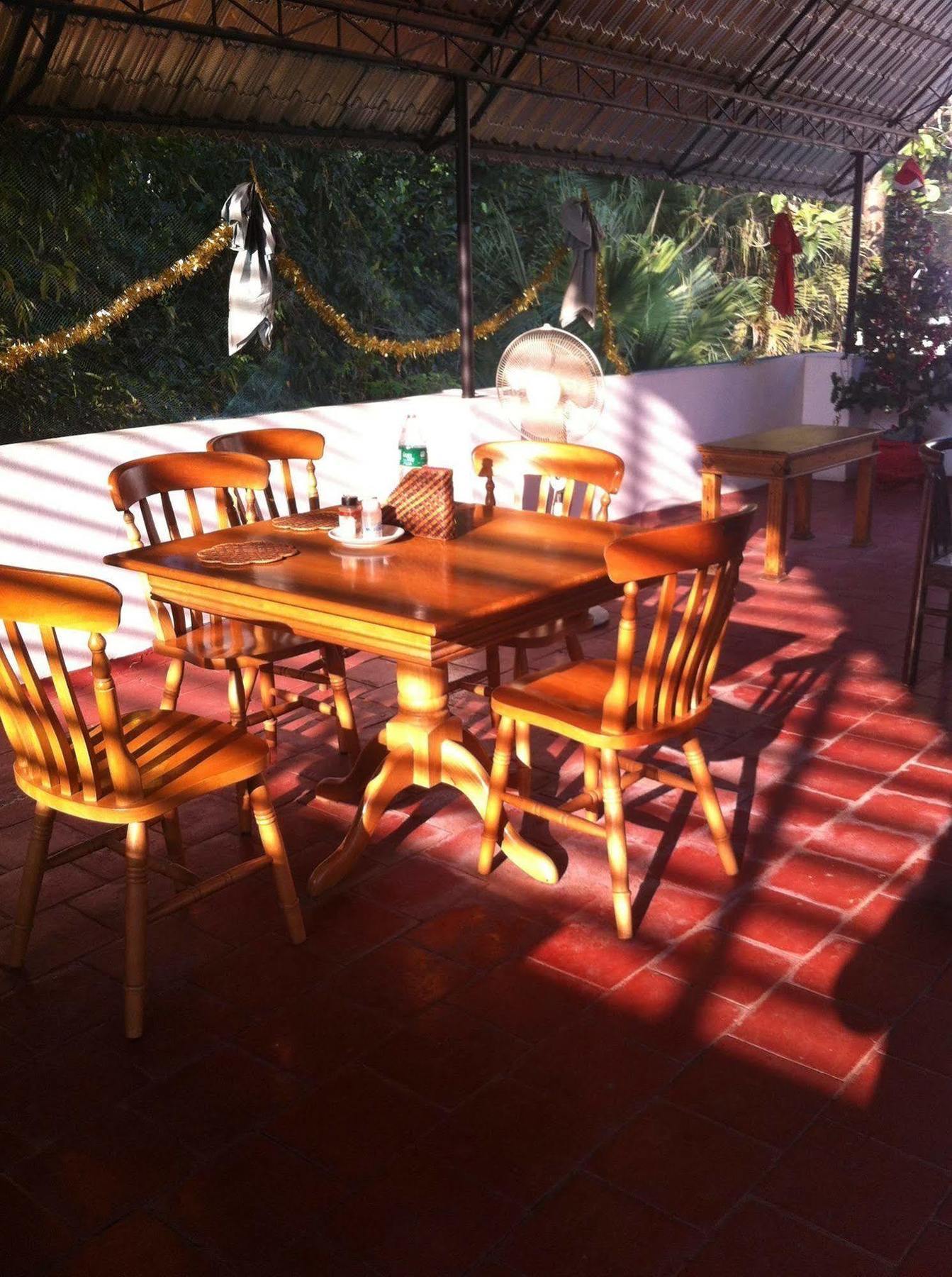 Oyo Home 63551 Pleasant Stay Near Fort Kochi Beach Екстер'єр фото