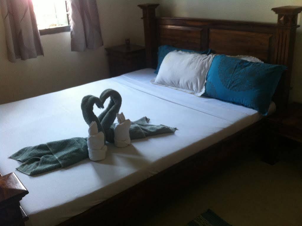 Oyo Home 63551 Pleasant Stay Near Fort Kochi Beach Екстер'єр фото